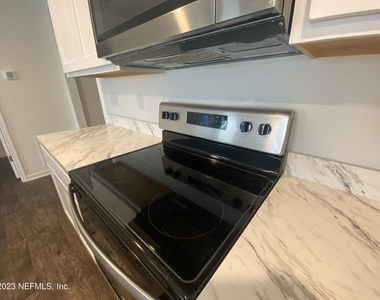 2773 Oak Stream Drive - Photo Thumbnail 23