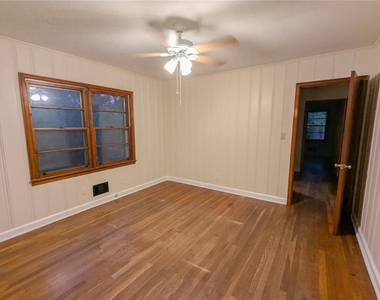 2019 Bramblewood Drive Ne - Photo Thumbnail 17