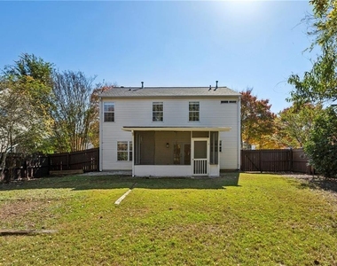 300 Carrington Way - Photo Thumbnail 26