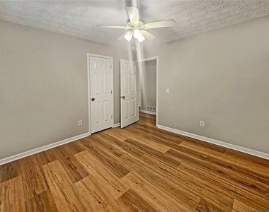 271 Ridge Run Drive - Photo Thumbnail 15