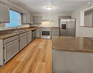 271 Ridge Run Drive - Photo Thumbnail 9