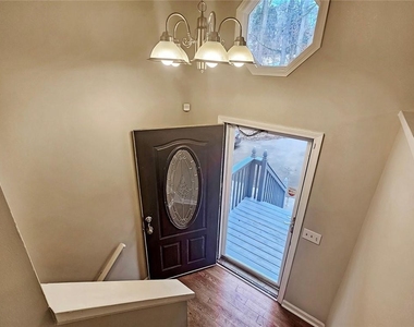 271 Ridge Run Drive - Photo Thumbnail 3