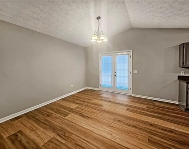 271 Ridge Run Drive - Photo Thumbnail 7