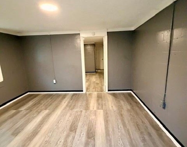 358 Grier Street - Photo Thumbnail 1