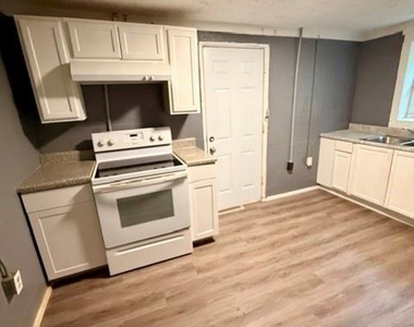 358 Grier Street - Photo Thumbnail 5
