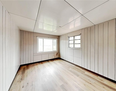 832 Burchill Street Sw - Photo Thumbnail 11