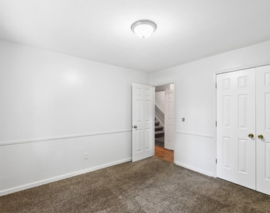 5659 Whispering Pines Road - Photo Thumbnail 21