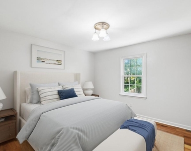 5659 Whispering Pines Road - Photo Thumbnail 16