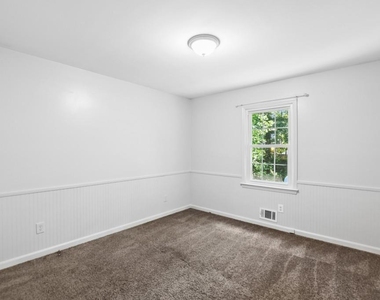 5659 Whispering Pines Road - Photo Thumbnail 19