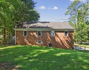 5659 Whispering Pines Road - Photo Thumbnail 33