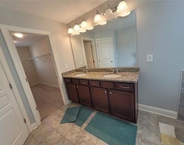 8540 Andrast Alley - Photo Thumbnail 45