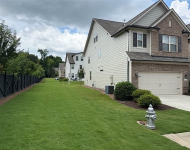 8540 Andrast Alley - Photo Thumbnail 4