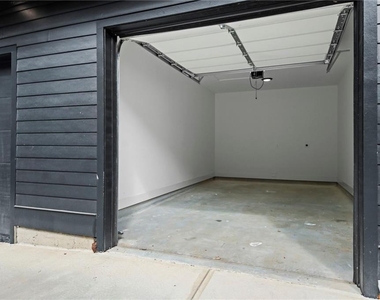 1241 Bridges Avenue Sw - Photo Thumbnail 27
