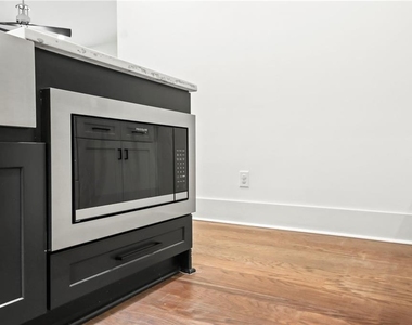 1241 Bridges Avenue Sw - Photo Thumbnail 12