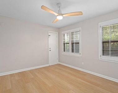 244 Triumph Drive Nw - Photo Thumbnail 14