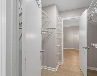 244 Triumph Drive Nw - Photo Thumbnail 12