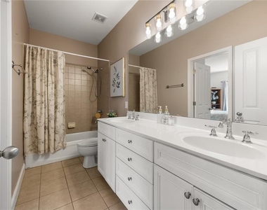 2671 Colgan Court Se - Photo Thumbnail 21