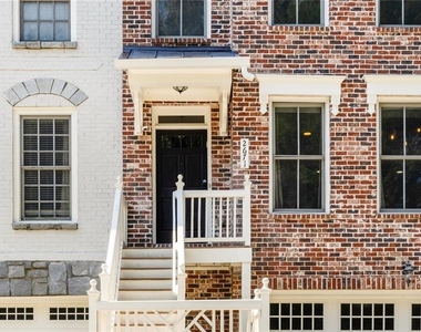 2671 Colgan Court Se - Photo Thumbnail 1