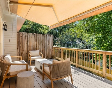 2671 Colgan Court Se - Photo Thumbnail 13