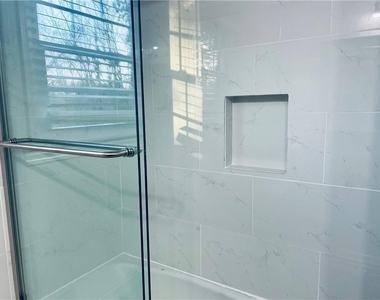637 Rae Drive - Photo Thumbnail 15