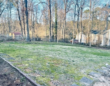 637 Rae Drive - Photo Thumbnail 25