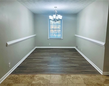 637 Rae Drive - Photo Thumbnail 10