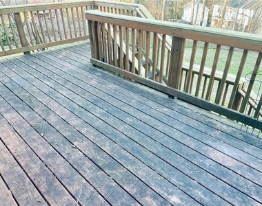 637 Rae Drive - Photo Thumbnail 23