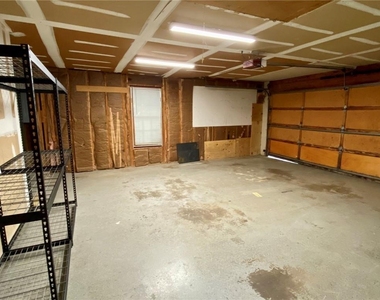 305 Deergrass Trail - Photo Thumbnail 10