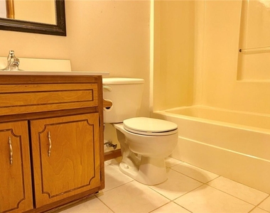 305 Deergrass Trail - Photo Thumbnail 6