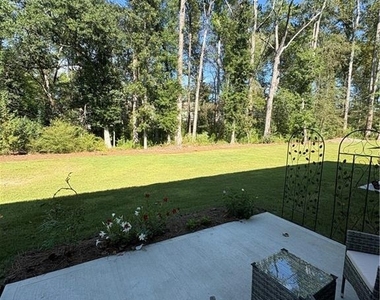 2833 Habibi Court - Photo Thumbnail 22
