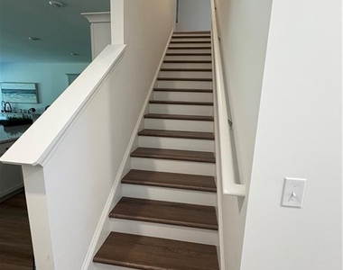 2833 Habibi Court - Photo Thumbnail 11