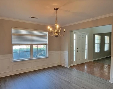 5291 Caitlin Lane - Photo Thumbnail 6