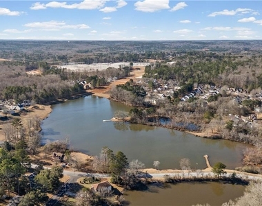 7200 Ravenwood Lane - Photo Thumbnail 26