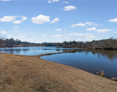 7200 Ravenwood Lane - Photo Thumbnail 23
