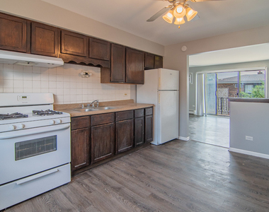 1665 Harbor Avenue - Photo Thumbnail 5