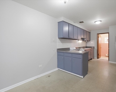 6206 W 64th Place - Photo Thumbnail 2