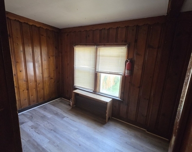 2118 W Garfield Boulevard - Photo Thumbnail 12