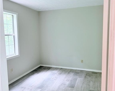 2535 Selman Drive - Photo Thumbnail 20