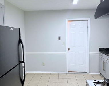 2535 Selman Drive - Photo Thumbnail 11