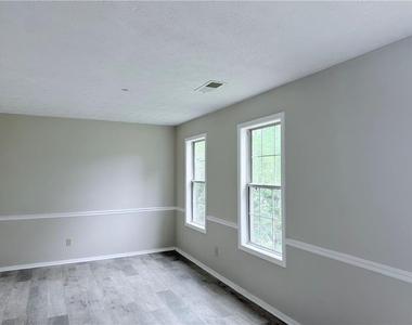2535 Selman Drive - Photo Thumbnail 24