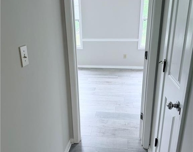 2535 Selman Drive - Photo Thumbnail 23