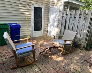 843 Heritage Square - Photo Thumbnail 17