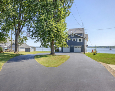 15414 N River Beach Drive - Photo Thumbnail 10