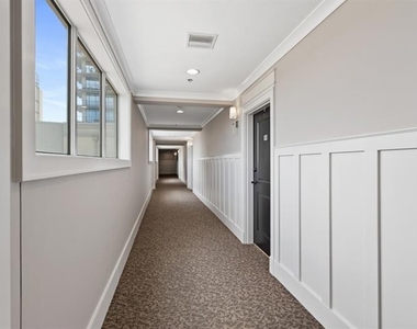 2255 Peachtree Road Ne - Photo Thumbnail 14