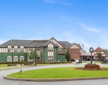 2255 Peachtree Road Ne - Photo Thumbnail 20