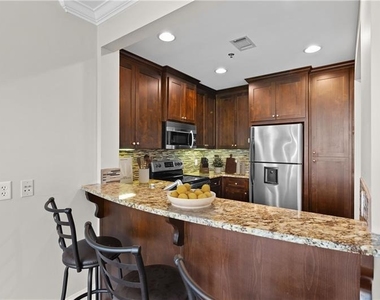 2255 Peachtree Road Ne - Photo Thumbnail 5