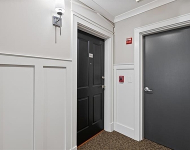 2255 Peachtree Road Ne - Photo Thumbnail 15