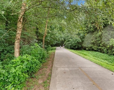 2255 Peachtree Road Ne - Photo Thumbnail 23