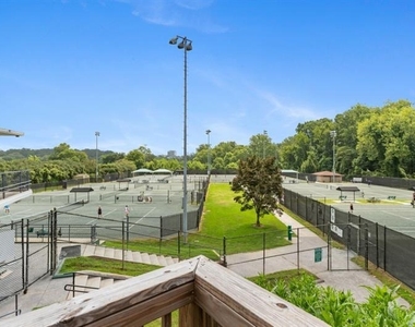 2255 Peachtree Road Ne - Photo Thumbnail 21