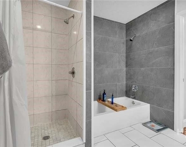 700 Pepperwood Trail - Photo Thumbnail 16